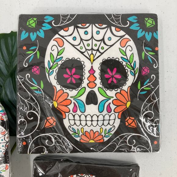 Unique Sugar Skull Day Of The Dead Halloween Paper Plates Napkins Party Pack Set - Picture 8 of 8